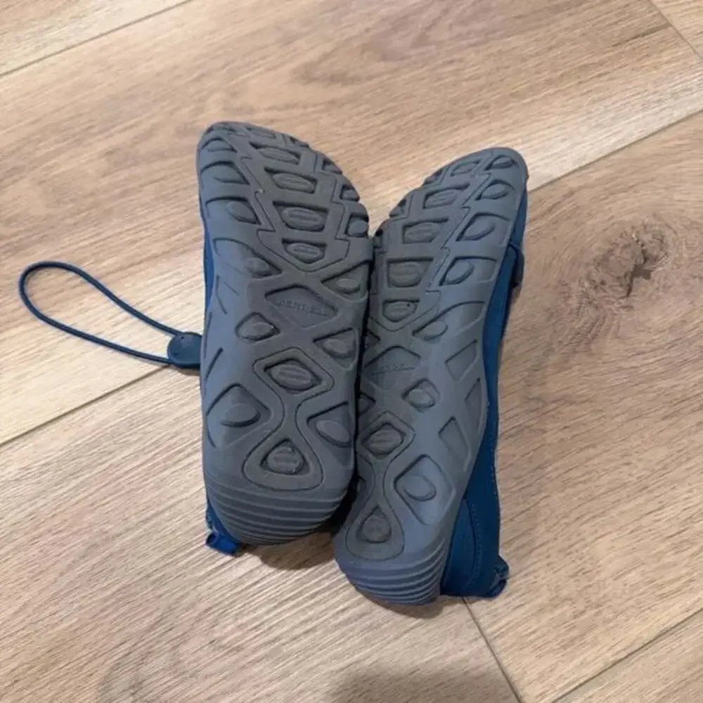 Merrell kids hydro